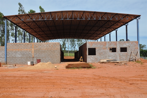 Causa animal: está em fase adiantada de execução a construção do Recanto dos Focinhos (Foto: Prefeitura de Votuporanga)