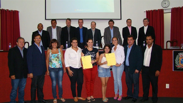 Câmara homenageia Jorge Fabiano e José Roveda