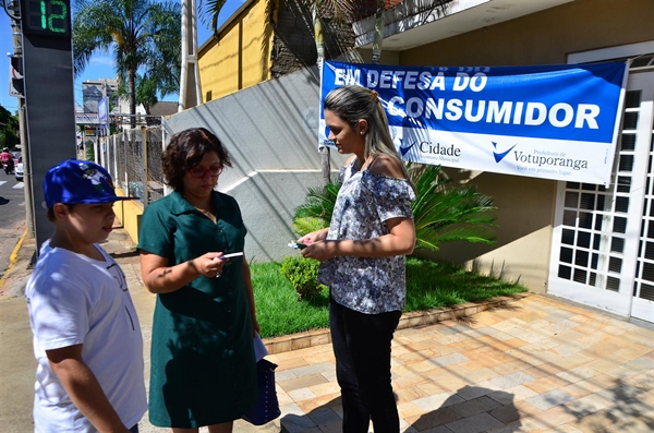 Procon orienta idosos sobre transporte gratuito