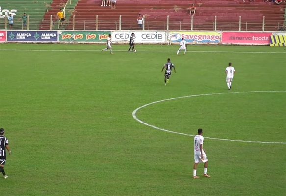 Time tomou um gol aos 44 do segundo tempo e deixou o ponto escapar (Foto: Reprodução)