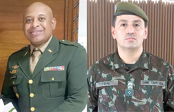 Mudança: subtenente Giovani Santana Gonçalves e o sargento Alex Sandro Vidal de Andrade (Foto: Arquivo Pessoal)