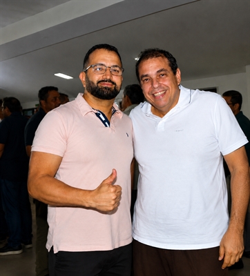 Dalbert Mega e Renato Abdala muito à vontade na “Feijuca da Vovó”. Se alguém pensa que tem alguma “treta” entre os dois, esqueça (Foto: Arquivo Pessoal)