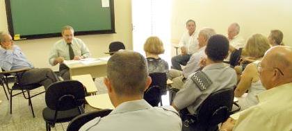 Polícia intensifica fiscalização de som em veículo