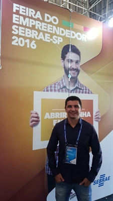 Presidente representa ACV na Feira do Empreendedor