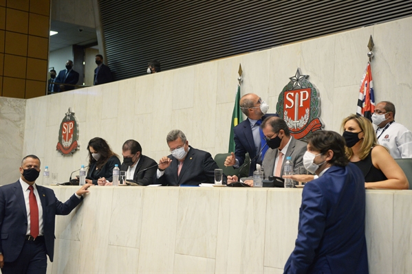 Carlão Pignatari ocupa agora o terceiro cargo mais importante do Estado e pode até assumir o governo (Foto: Alesp)