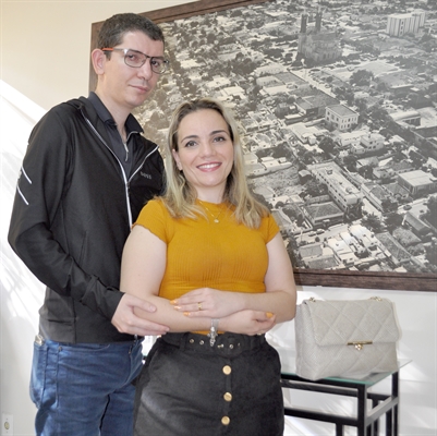 O empreendimento é comandado pelos empresários, Aline Sá e Juliano Sá (Foto: A Cidade)