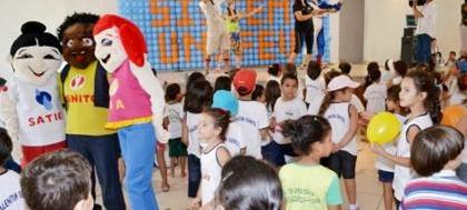 Sistema Unifev promove 3º Brincando com as crianças