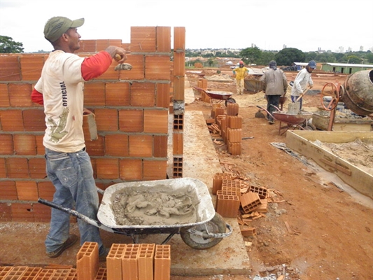 Região corta 312 postos de trabalho na área