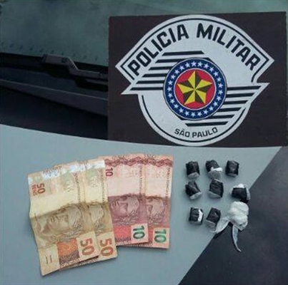 Rádio Patrulha prende rapaz  por tráfico no bairro São João