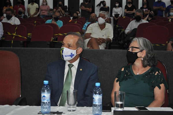 Agraciado recentemente com o título de Cidadão Votuporanguense, General Peternelli disputa a presidência da Câmara (Foto: A Cidade)
