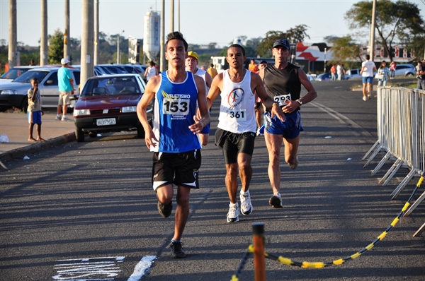 Corrida celebra a festa  de 78 anos do município