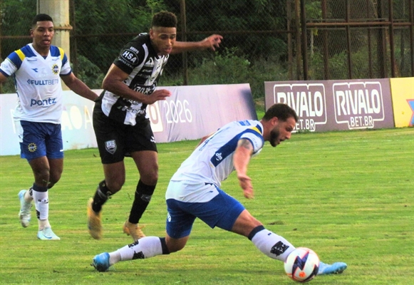 CAV e São José jogaram na Arena Plínio Marin (Foto: Ísis Madi)
