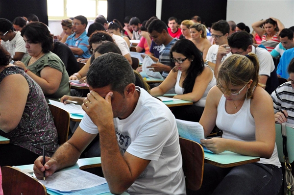 Câmara vota inserção de avaliações psicológicas em concursos