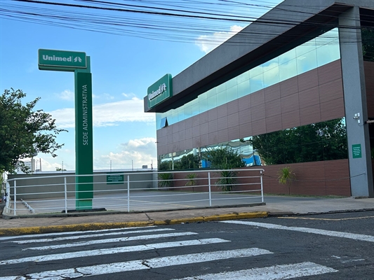 A diretoria da Unimed de Votuporanga confirmou as negociações para a incorporação dos usuários da cidade pela Unimed de Rio Preto (Foto: A Cidade)