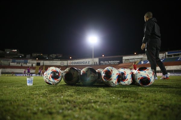 Fernandópolis e Tanabi jogam hoje em mais uma rodada do Campeonato Paulista Sub-23 Segunda Divisão (Foto: Alexandre Battibugli/Ag.Paulistão/Centauro)