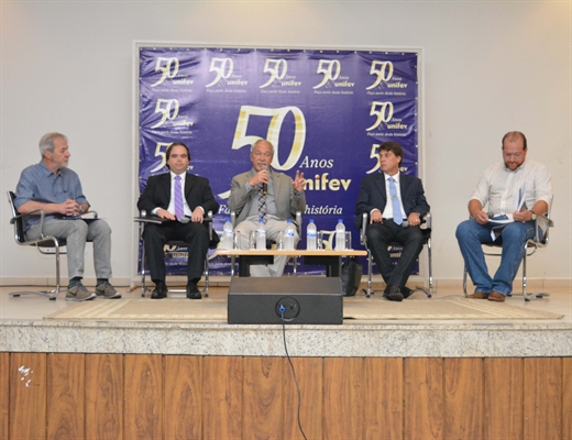 UNIFEV promove 1º Fórum Empresarial em parceria com a FGV
