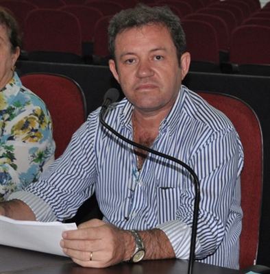 Deosdete Vechiato irá falar sobre projetos de lei 