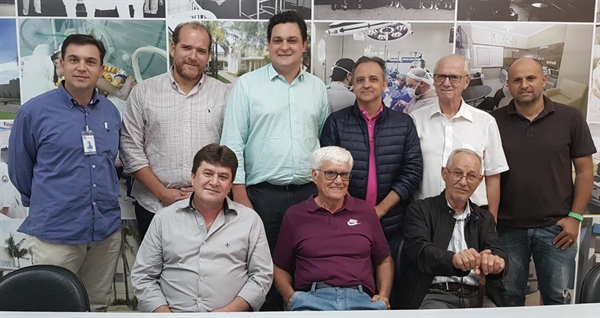 Santa Casa recebe pré-candidato a deputado (Foto: Divulgação/Santa Casa)