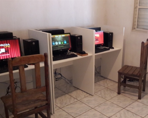 Dise fecha vídeo bingo no Jardim Alvorada