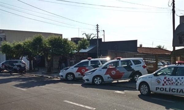 A Polícia Militar esteve no local da ocorrência, na rua César Pupim (Foto: Ilustrativa)