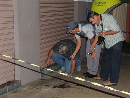 Homem sobrevive depois de levar 7 tiros 