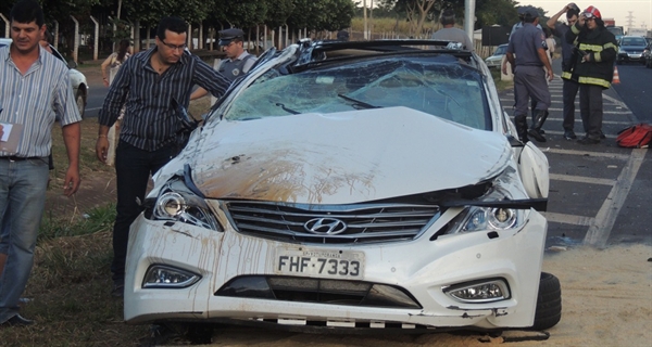 Empresária é vítima de acidente na Euclides da Cunha