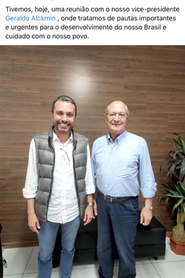 O deputado Fausto Pinato (PP), de Fernandópolis, postou em suas redes sociais o encontro mantido com o vice-presidente eleito Geraldo Alckmin. (Foto: Redes sociais)