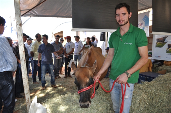 Dia de Campo reúne mais de 300 pessoas