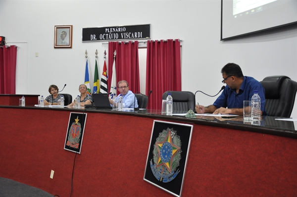 Secretarias da Saúde e da Fazenda apresentam balanço (Foto: Prefeitura Municipal)