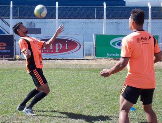 Manthiqueira tenta tomar liderança do Fefecê