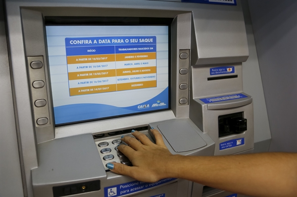 O parlamentar relatou que tem recebido muitas reclamações de que os caixas eletrônicos apresentam problemas (Foto: Reprodução/Internet)