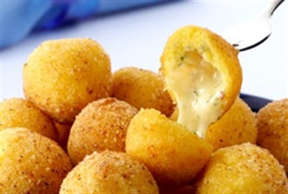 Salgadinhos de queijo