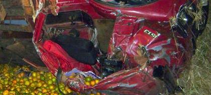 Acidente mata caminhoneiro no trevo de Valentim