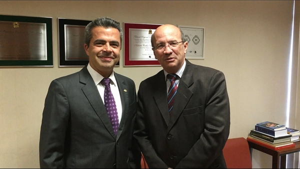 O prefeito Dado esteve com o deputado federal Antônio Bulhões (Foto: Divulgação/Prefeitura de Votuporanga)