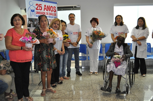 Santa Casa comemora aniversário da Unidade de Diálise