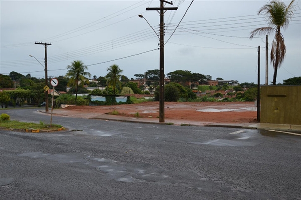 Prefeitura faz licitação para venda de terrenos hoje 