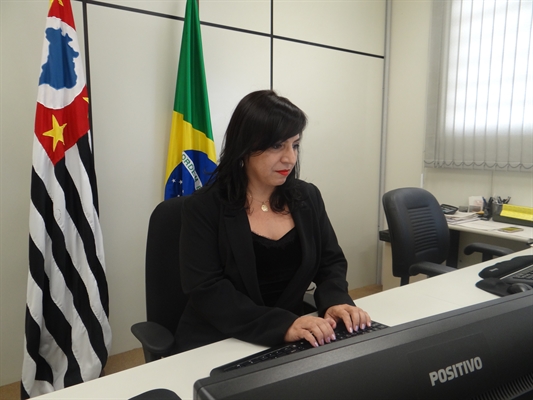 Sandra Maria Zirondi é a nova juíza titular da Vara do Trabalho de Votuporanga; ela assumiu o cargo dia 19 (Foto: Daniel Castro/A Cidade)