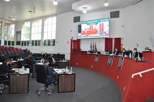 Ninguém mais toca no assunto e o‘Pacotão da Alegria’ completa cinco meses na gaveta da Câmara (Foto: A Cidade)