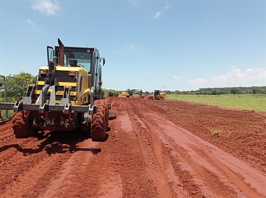  O programa visa simplificar a vida do agricultor através de melhorias para beneficiar a produção; investimento é de R$ 2,9 milhões (Foto: Governo de SP)