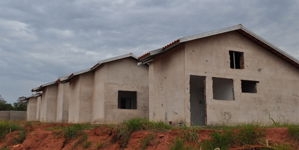 Casas no São Cosme são construídas desde 2013