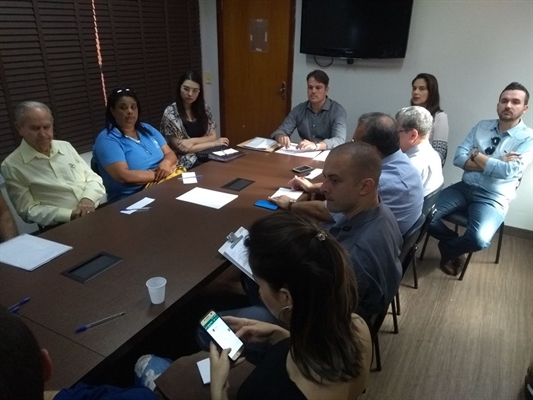 Registro da primeira reunião do Conseg, realizada no dia 31 de agosto, na Câmara (Foto: Arquivo Pessoal)