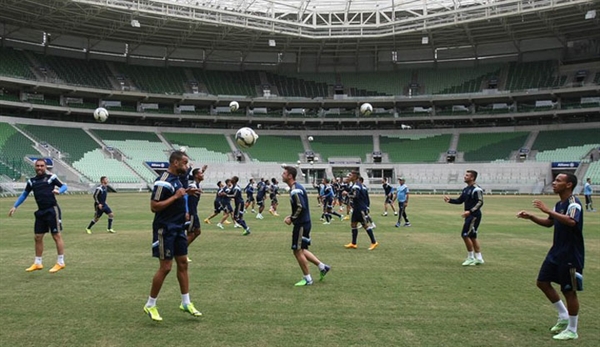 Palmeiras tenta controlar ansiedade do grupo