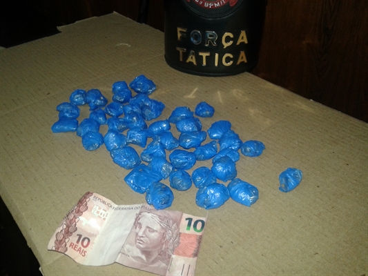 Traficante “Ostentação” é detido pela Polícia Militar após postar mensagens no Facebook