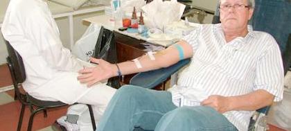 Rotary Clubs e Santa Casa promovem doação de sangue