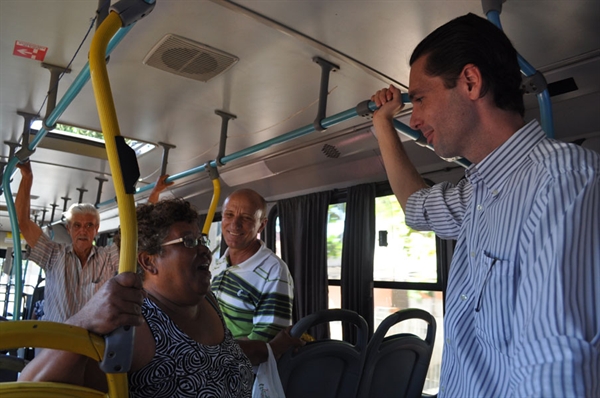 A Cidade acompanha usuários do transporte coletivo