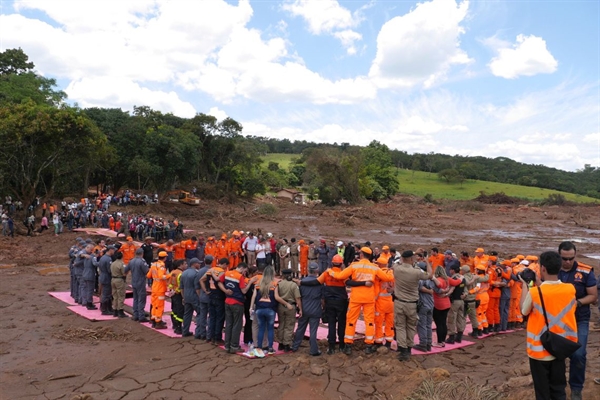 A tragédia deixou, segundo os dados mais atualizados da Defesa Civil de Minas Gerais, pelo menos 246 mortos (Foto:Divulgação Corpo de Bombeiros Militar MG)