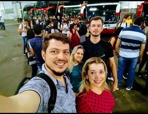 Tiago Misael Rós e sua família na última vez que estiveram presentes na Feira do Empreendedor do Sebrae-SP (Foto: Arquivo pessoal)