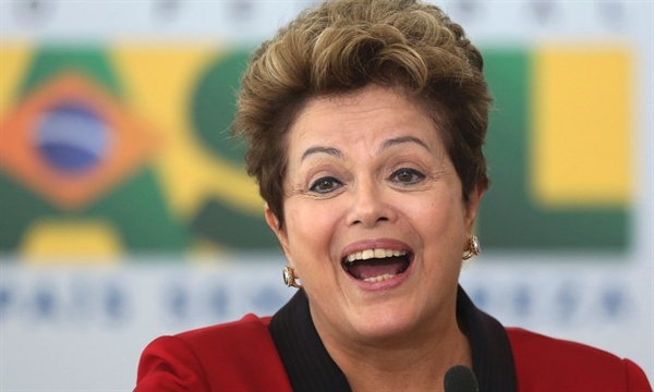 Dilma diz que Cunha é o “pecado original” do impeachment