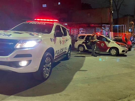  O flagrante aconteceu na zona Norte de Votuporanga, no bairro Pró-Povo, na noite de terça-feira (7) (Foto: Divulgação)