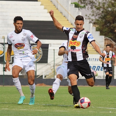 A Votuporanguense se reapresenta nesta segunda-feira (13), às 14h, na Arena Plínio Marin para o início da pré-temporada 2022  (Foto: Rafael Bento/CAV)